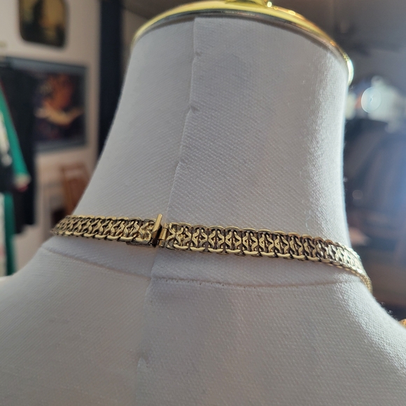 Vintage Elegant Gold-Tone Necklace And Earings. In Box, Chunky, Monet Carrole - Picture 6 of 7